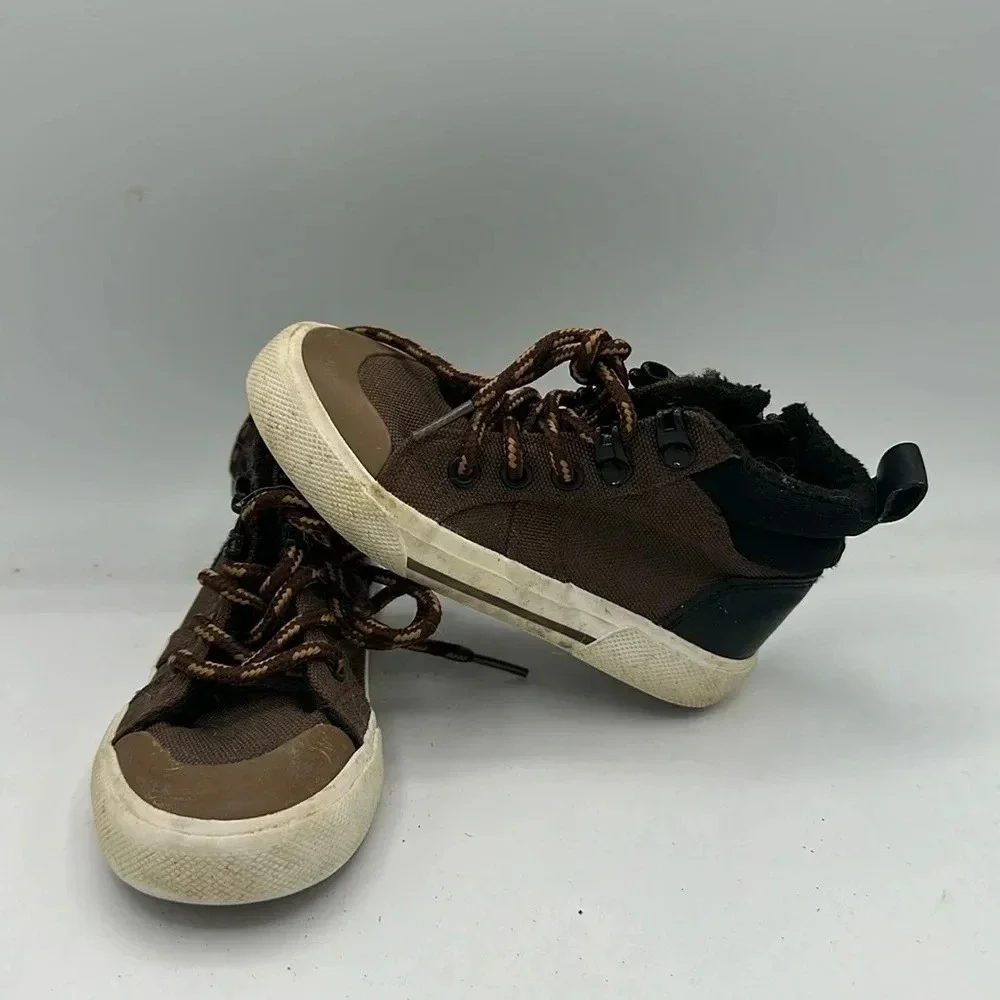 kids brown US Sports shoes size 8